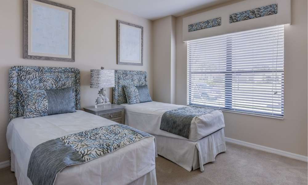 Arrange 2 Twin Beds on right height