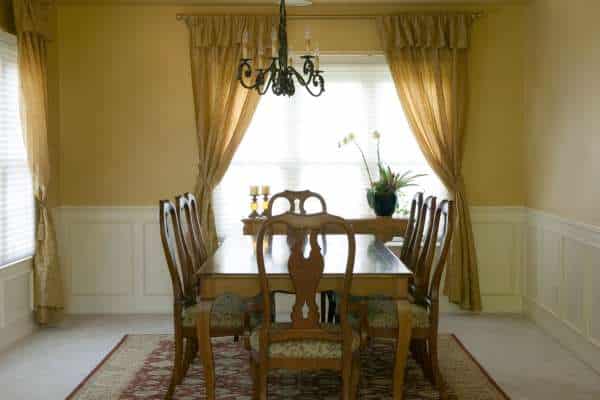 Measuring Your Dining Table and Space