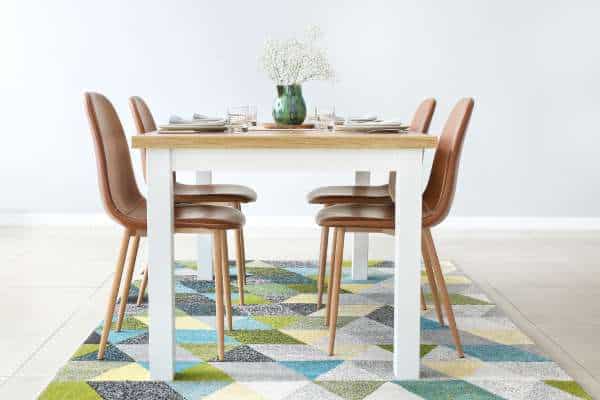 Using Rugs to Define Space Around Your Dining Table