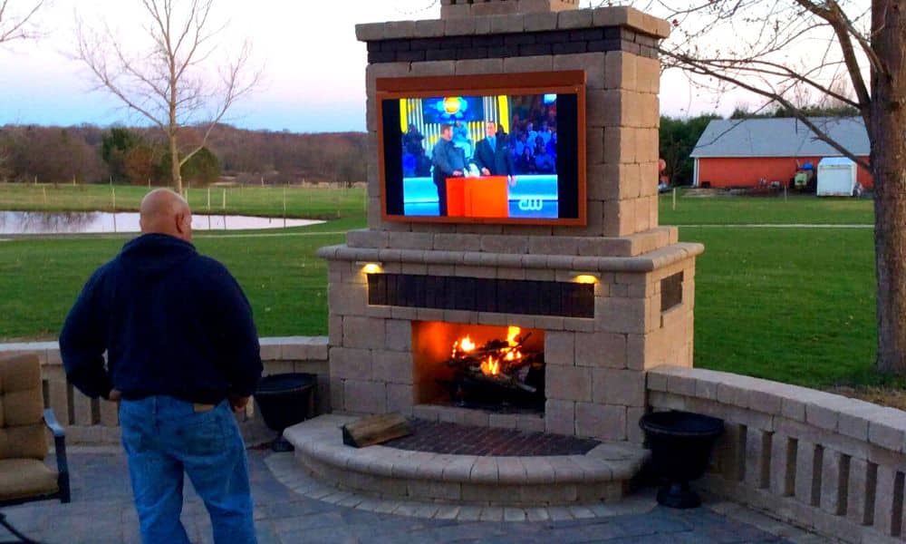 Outdoor Fireplace With TV