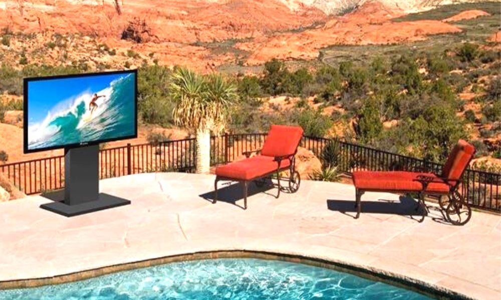 Outdoor TV Enclosure DIY Stand 