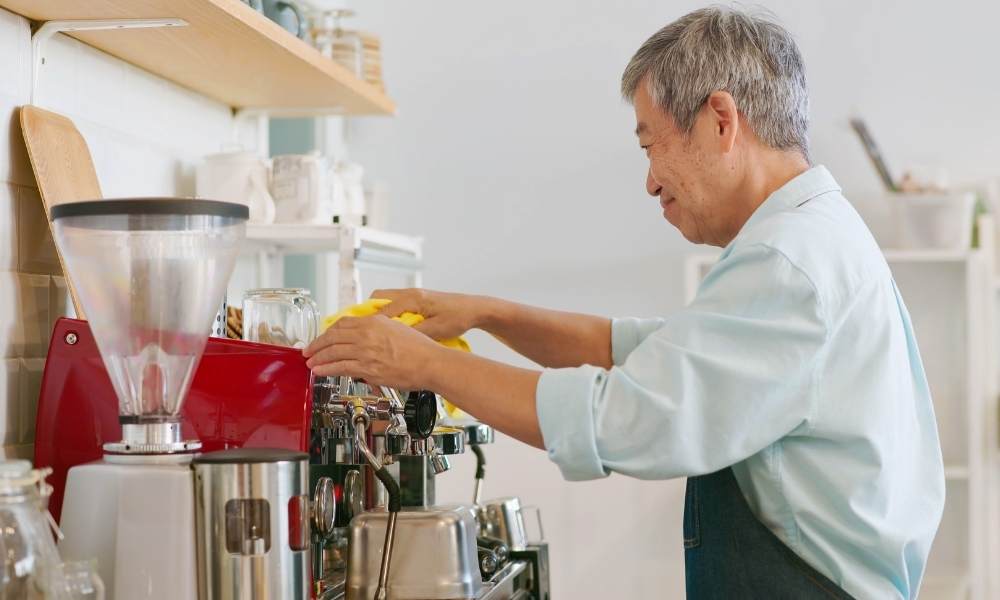 How To Clean A Coffee Maker With Bleach