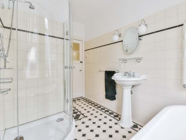 Glazed Tiled Bathroom Ceiling