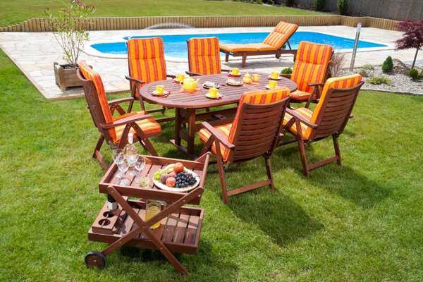 How To Clean Aluminum Patio Furniture