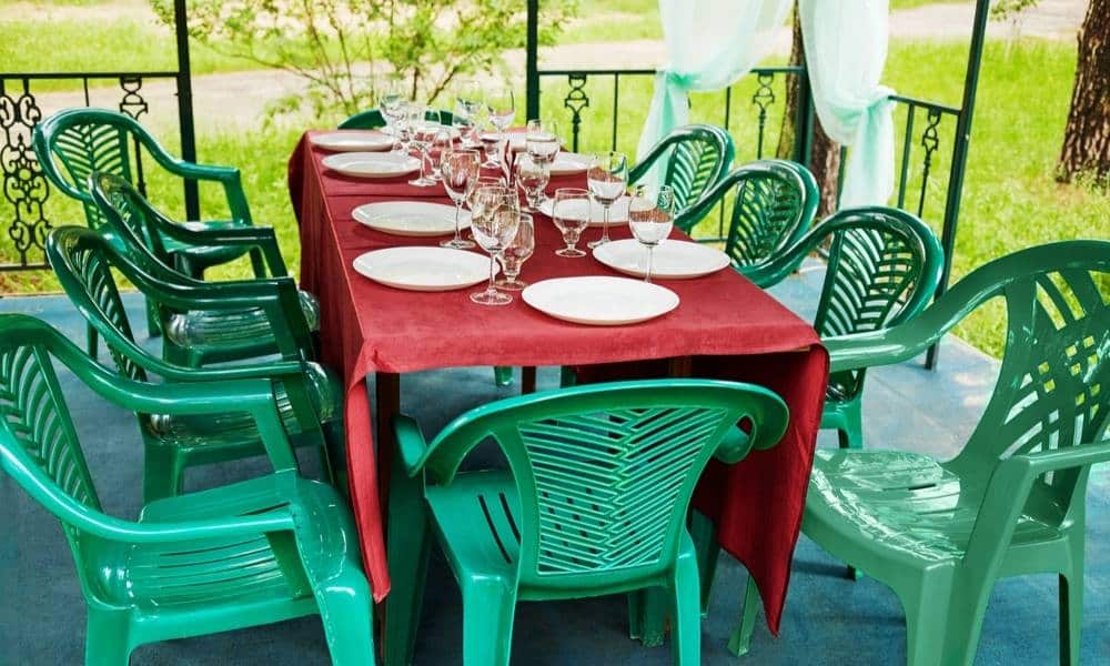 How To Clean Outdoor Plastic Furniture