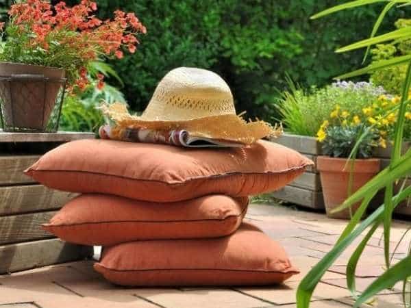 Long Does An Outdoor Cushion Last