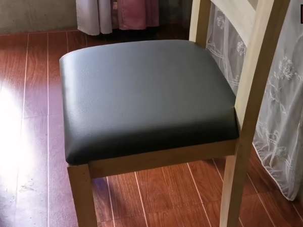 Using Upholstery cleaner