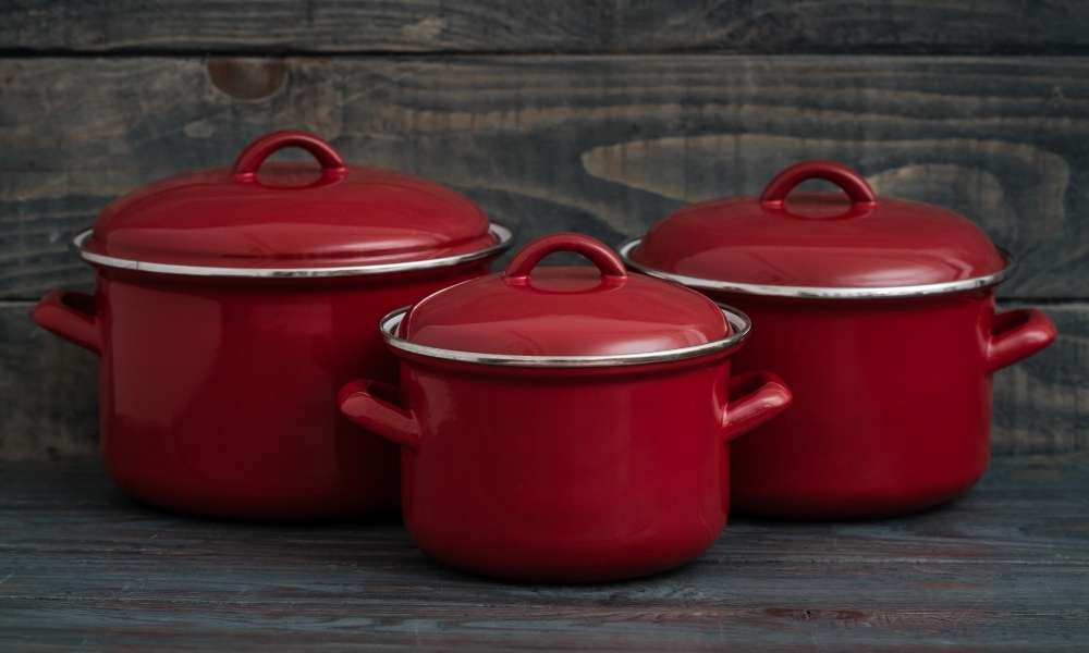 Keep Your Enameled Cookware Clean
