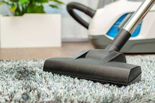 Vacuum Outdoor Carpet to Clean an Outdoor Carpet