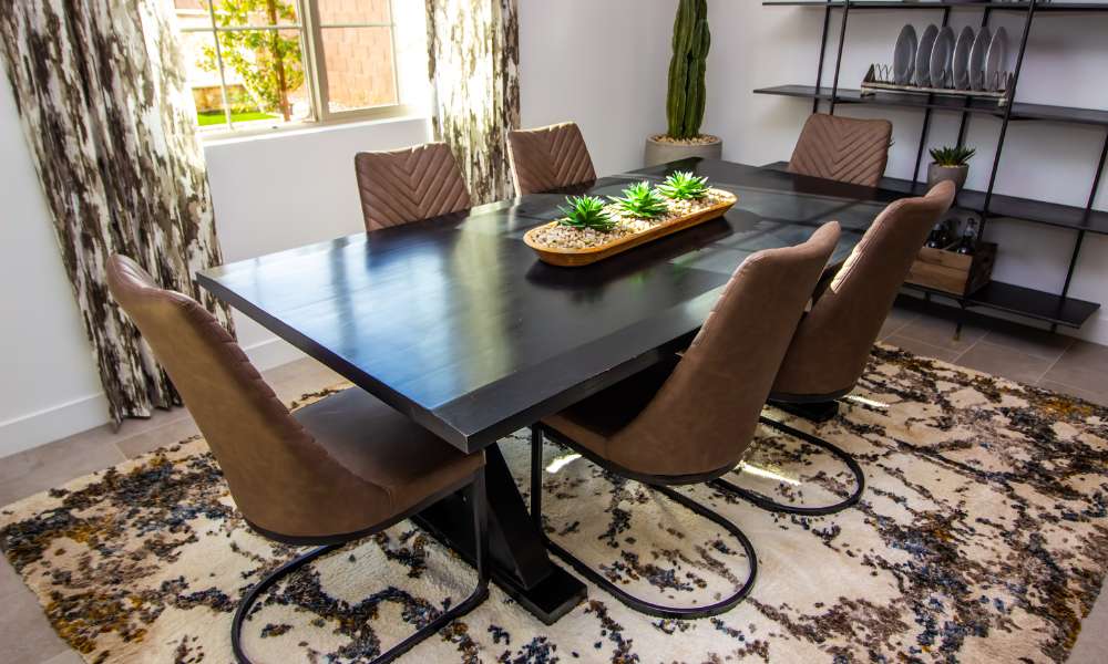 What Size Rug For Dining Room Table With 6 Chairs