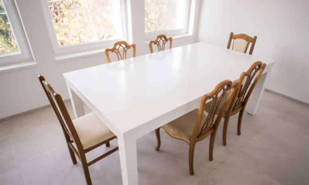 What Size Dining Table For 10x10 Room