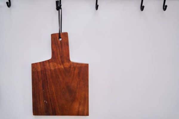 Hang and adjust your boards