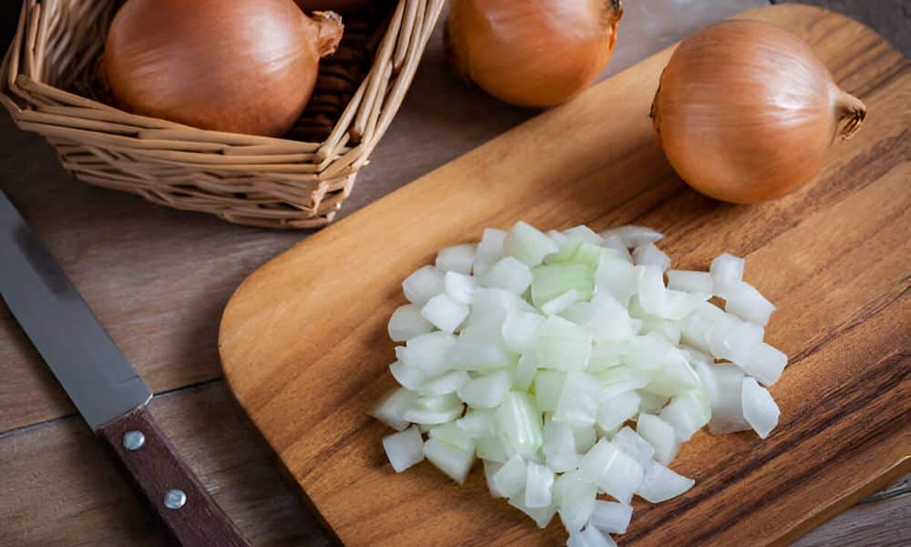 How To Get Onion Smell Out Of Wood Cutting Board