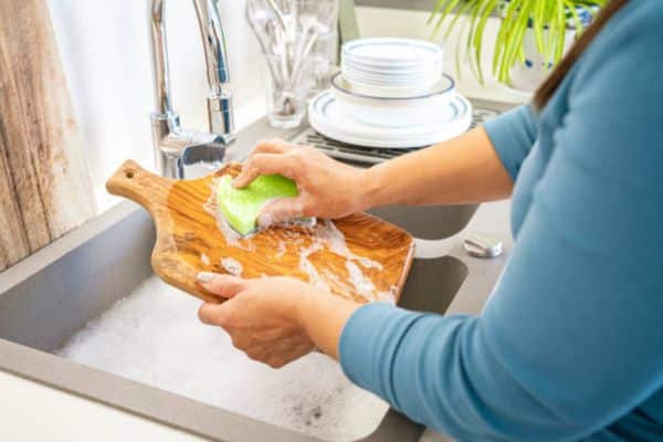 Bonus: How to Clean Cutting Board Stains and Odors