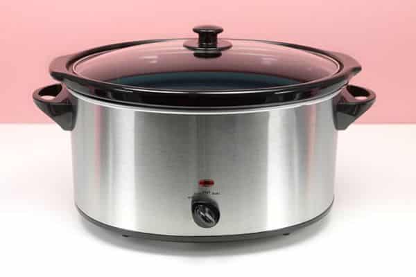 Step-by-Step: How to Clean the Metal Part of a Slow Cooker