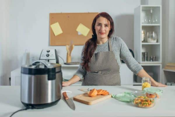Best Slow Cookers for One Person 