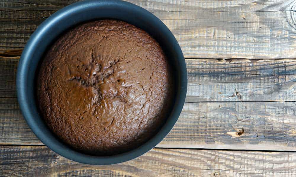 how to cook a cake in a slow cooker