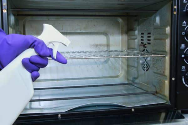 Common Mistakes to Avoid When Cleaning a Toaster Oven