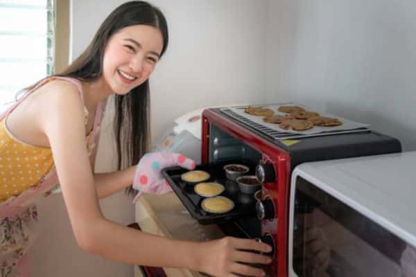 Step-by-Step: How to Preheat a Toaster Oven