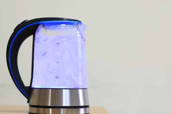 How To Choose a Non Toxic Tea Kettle