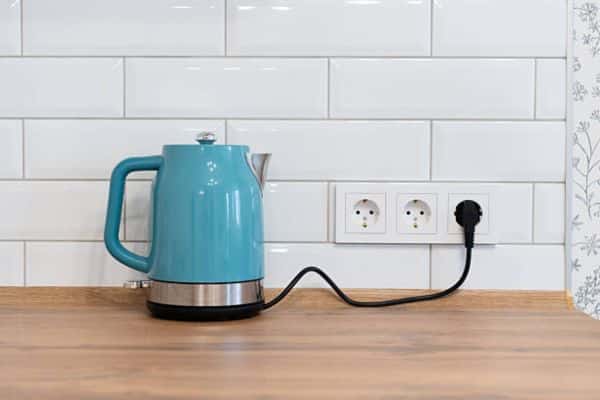 How To Maintain A Non Plastic Electric Kettle