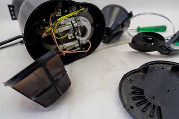 My Personal Experience Fixing a Broken Electric Kettle