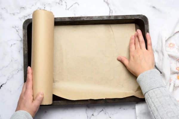 Best Baking Tray Materials For Cookies