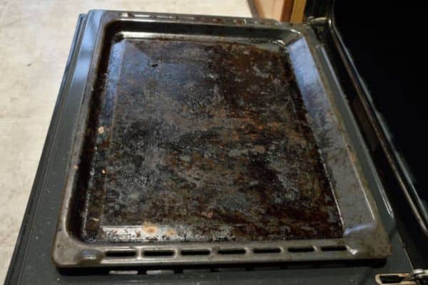 Cleaning Rust From Non Stick Baking Trays